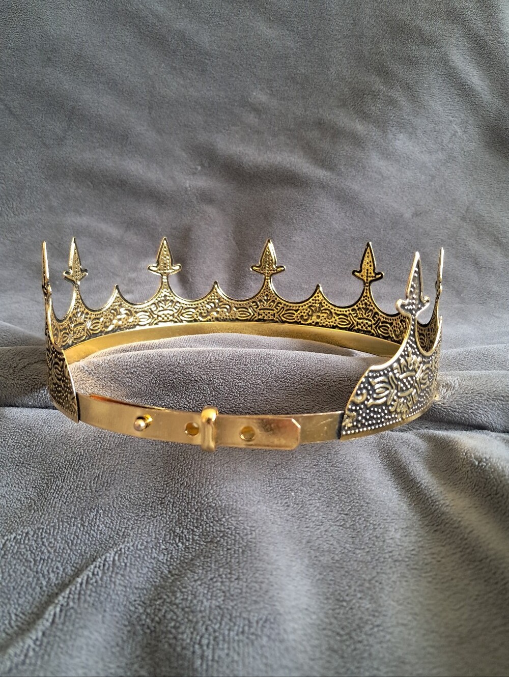 Ornate Gold Metal Crown - Set of 2 - Picture 6 of 7